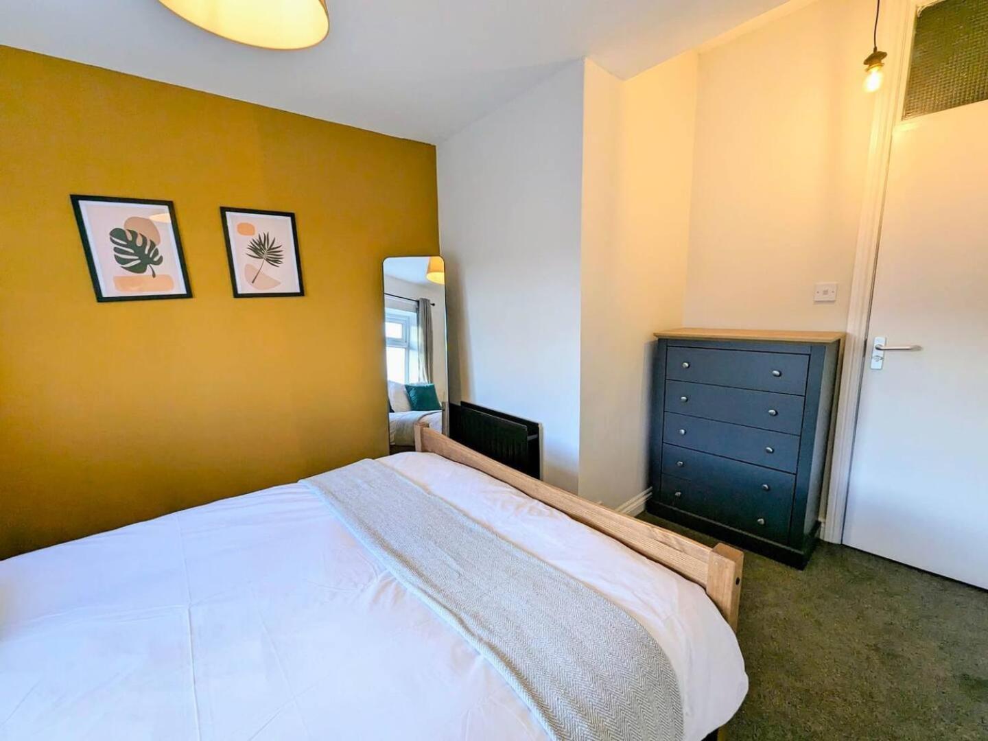 Spacious And Homey 4 Bedroom House Bishop Auckland Eksteriør bilde