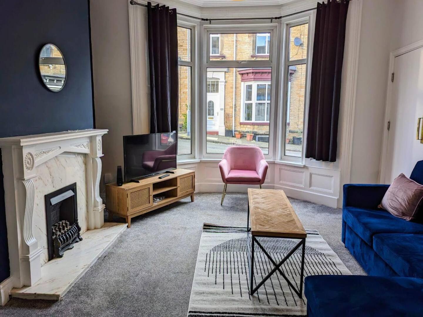 Spacious And Homey 4 Bedroom House Bishop Auckland Eksteriør bilde