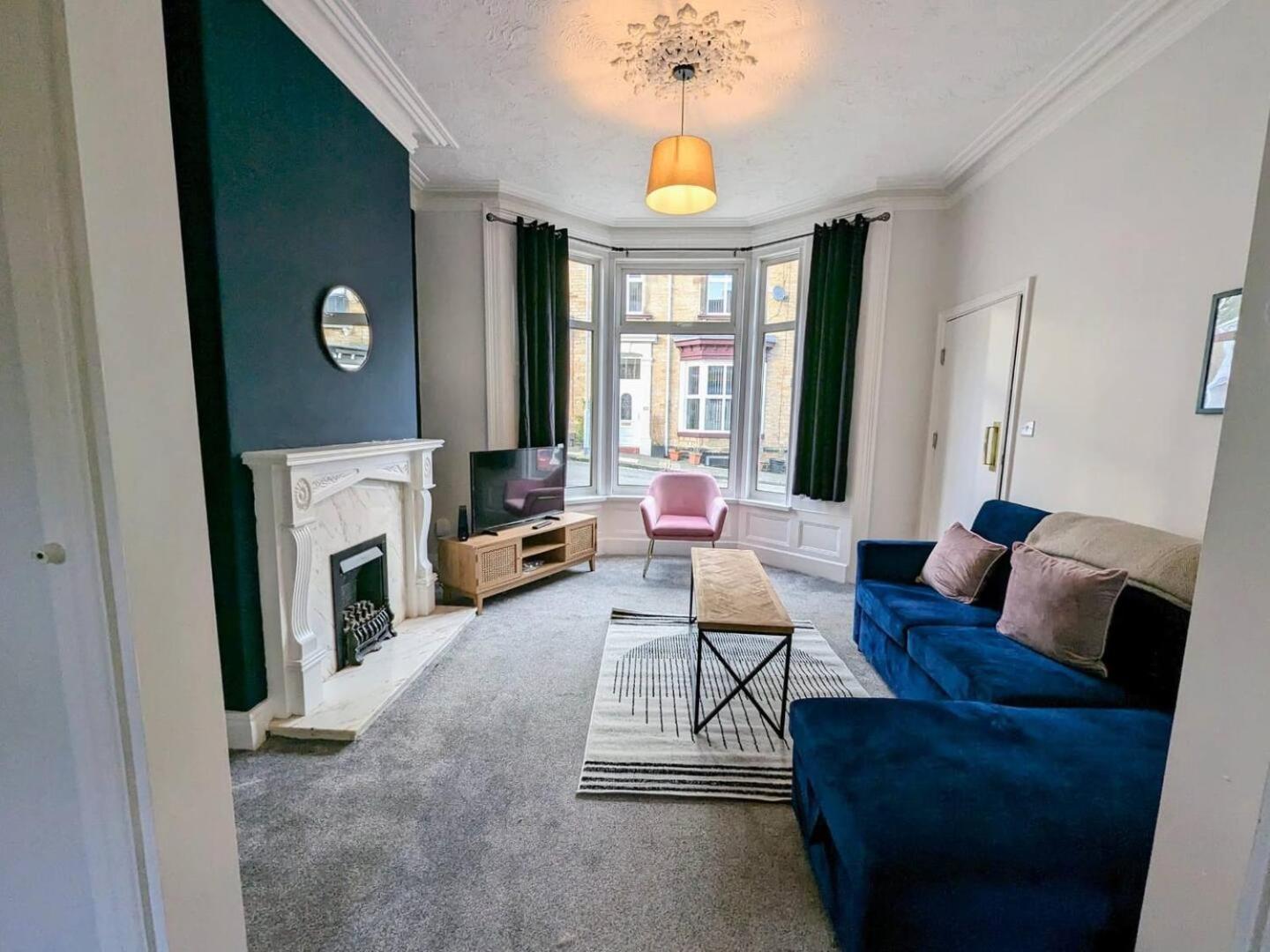 Spacious And Homey 4 Bedroom House Bishop Auckland Eksteriør bilde