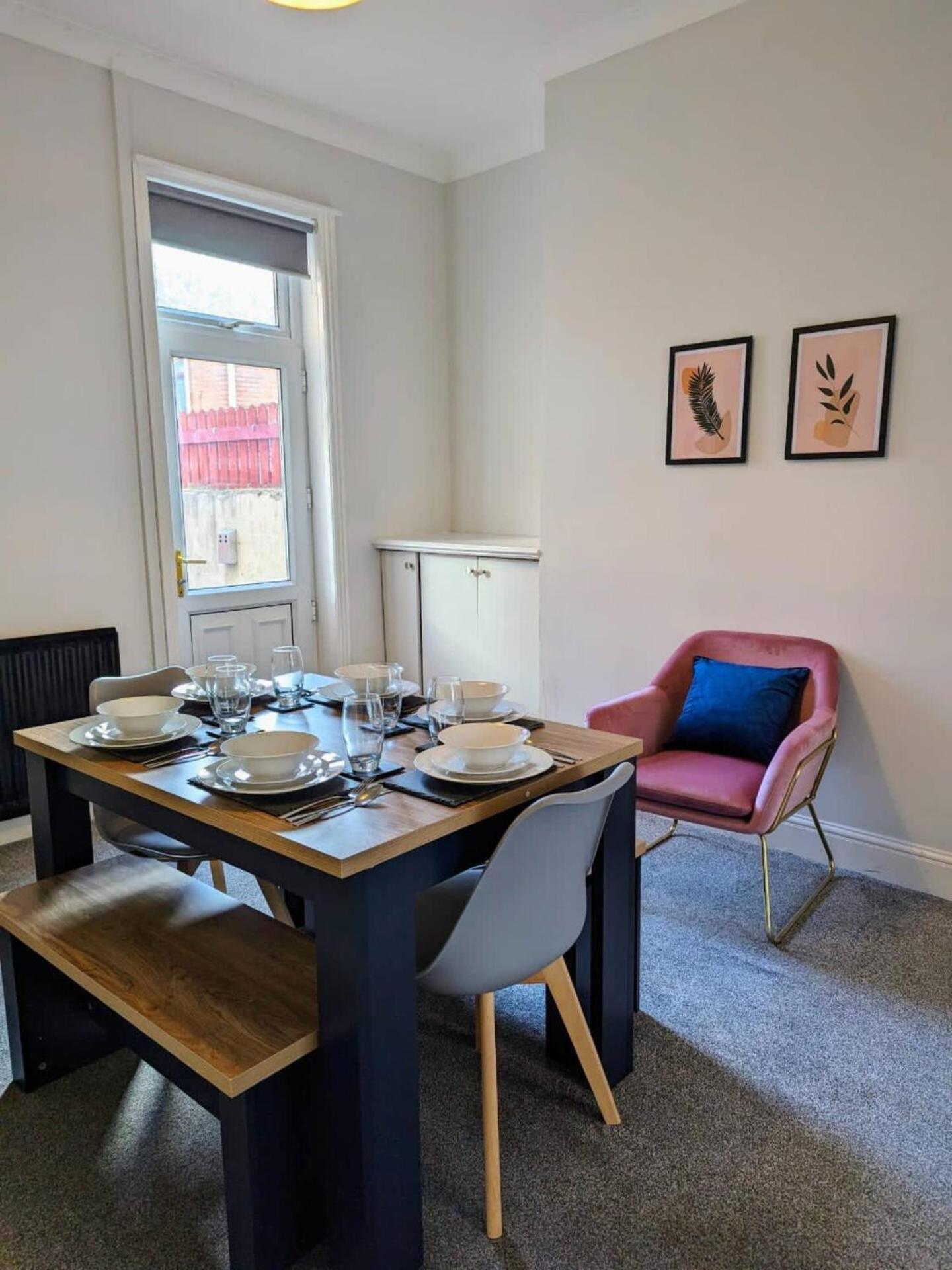 Spacious And Homey 4 Bedroom House Bishop Auckland Eksteriør bilde